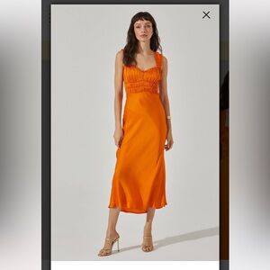 ASTR the Label Enola Satin Smocked Midi Dress L